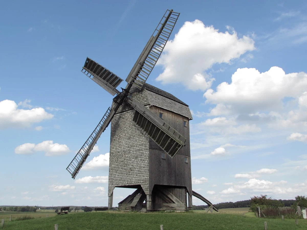 Bockwindmühle Ketzür – denkmalgeschützte Windmühle im Ortsteil Ketzür, Gemeinde Beetzseeheide, Brandenburg