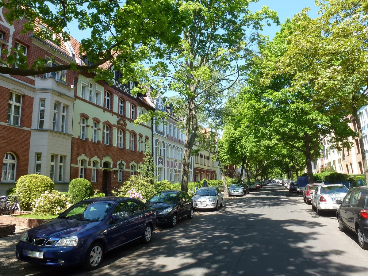 Denkmalgeschützte Borsig-Werkssiedlung an der Räuschstraße – Backstein-Arbeitersiedlung, Berlin-Borsigwalde, Reinickendorf
