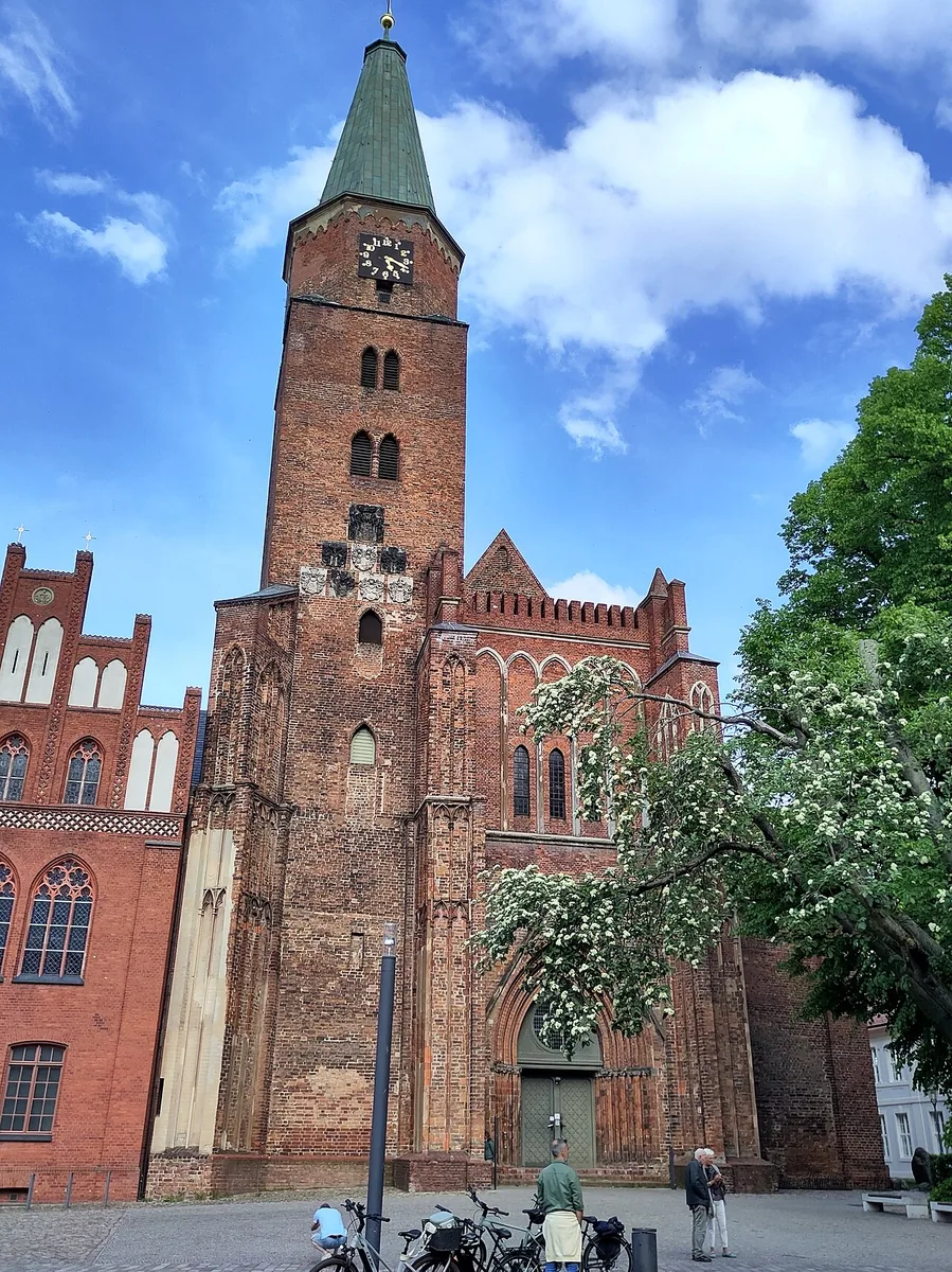 Dom St. Peter und Paul auf der Dominsel – Backsteindom, Brandenburg an der Havel