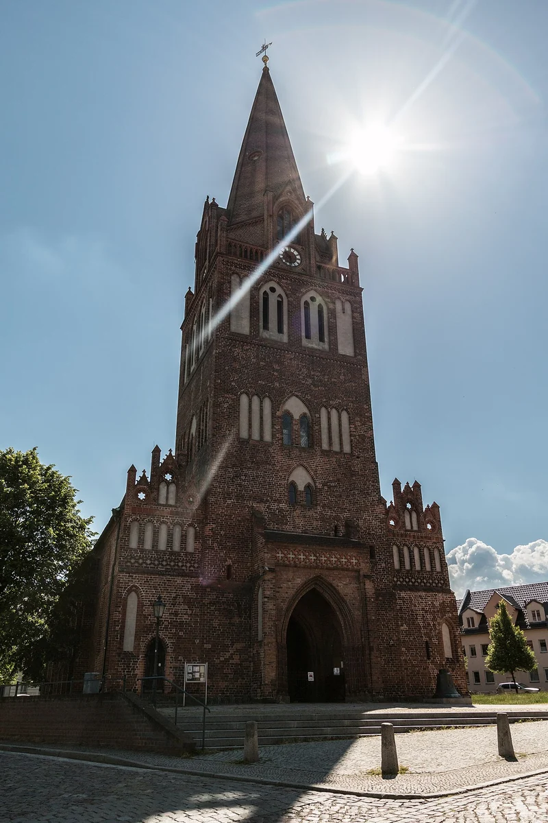 Maria-Magdalenen-Kirche Eberswalde – gotische Backsteinbasilika in der Altstadt, Brandenburg