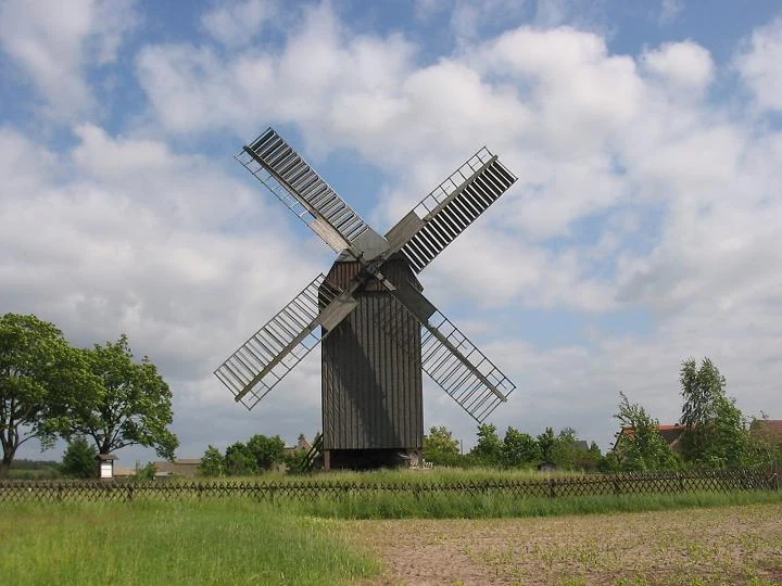 Bockwindmühle Cammer – Wahrzeichen im Ortsteil Cammer der Gemeinde Planebruch, Potsdam-Mittelmark, Brandenburg