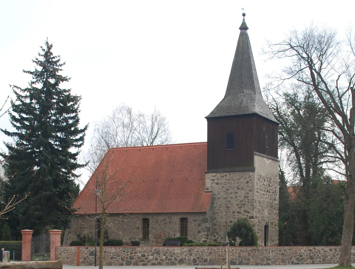 Dorfkirche und Schloss Schöneiche bei Berlin – Gemeinde Schöneiche bei Berlin Landkreis Oder-Spree, Brandenburg