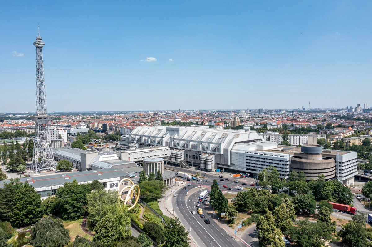 Messe Berlin und ICC in Berlin-Westend – Messeachse und Ortsteil Westend, Charlottenburg-Wilmersdorf