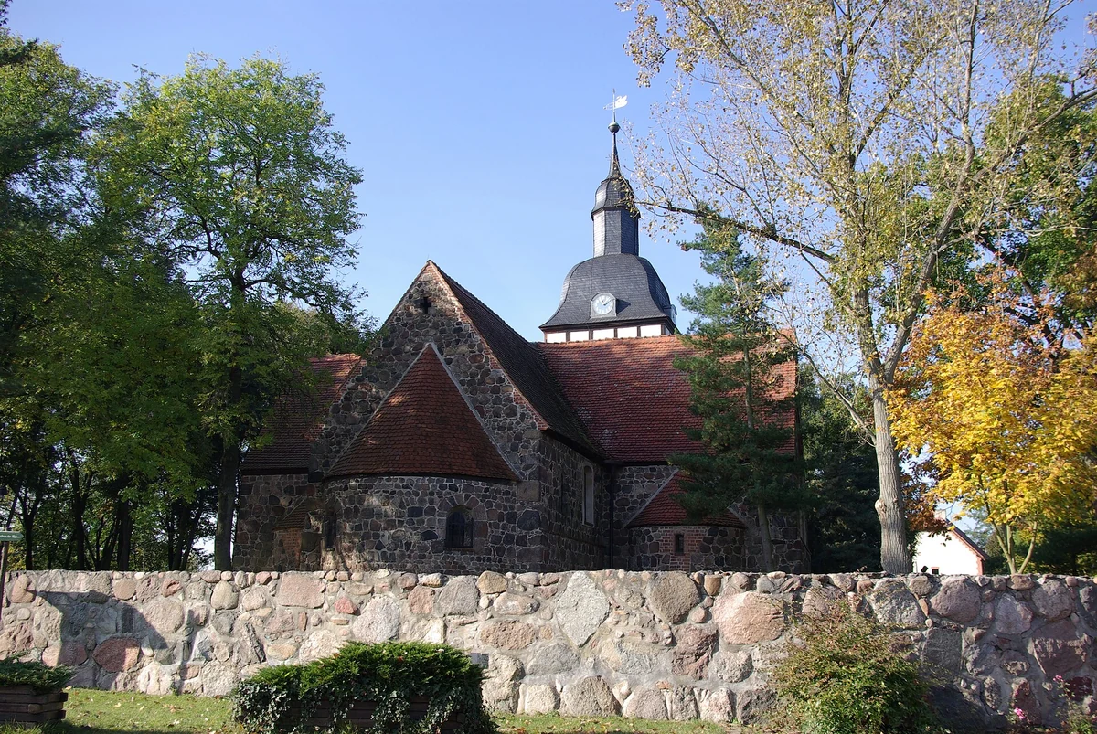 Dorfkirche Wusterwitz – Saalkirche im Seeort, Potsdam-Mittelmark, Brandenburg