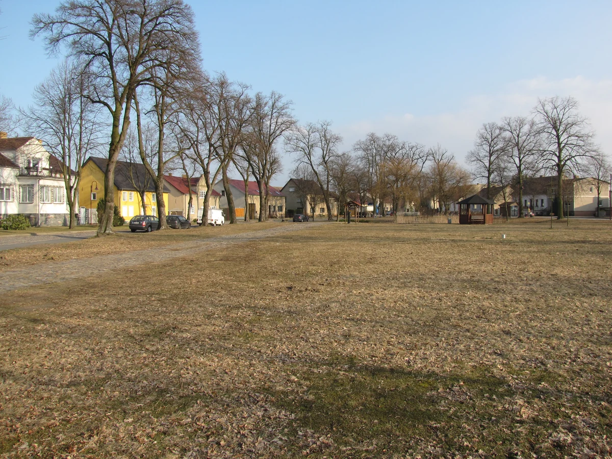 Dorfkirche Schöneiche – Feldsteinkirche am Dorfanger, Ortsteil von Zossen, Teltow-Fläming, Brandenburg (nicht Schöneiche bei Berlin)